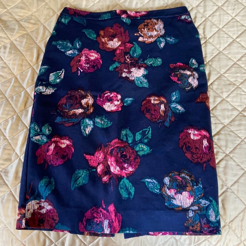 Merona Navy Floral Pencil Skirt with Pink & Green Roses